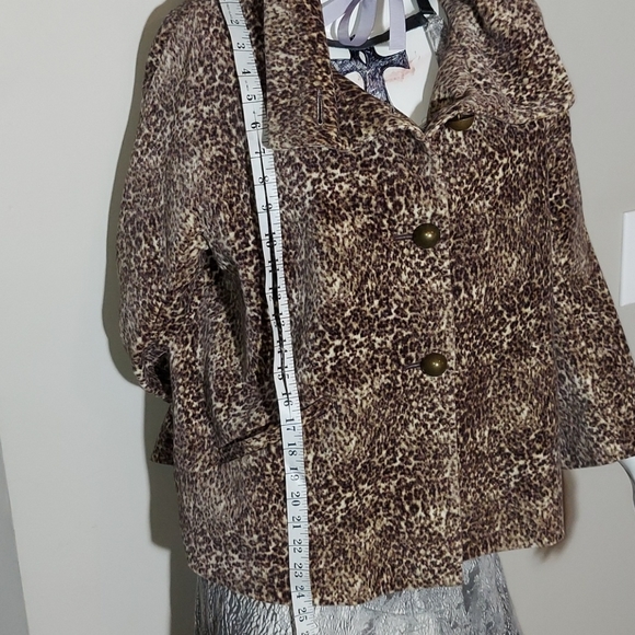 Talbots Tantalizing leopard print light Jacket - Picture 6 of 10